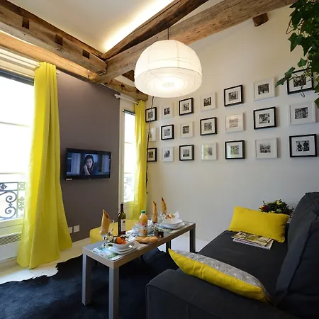 Appartement Les Patios Du Marais 1