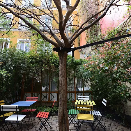 Appartement Les Patios Du Marais 1