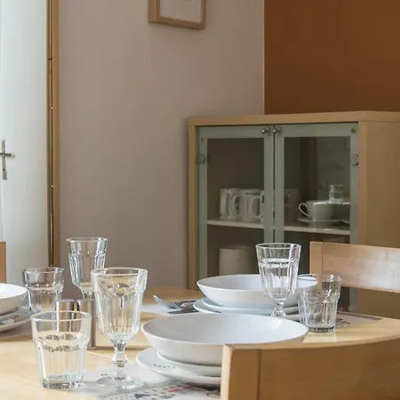 Appartement Les Patios Du Marais 1