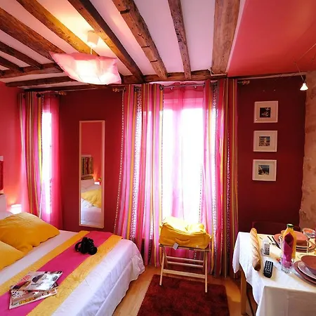 Appartement Les Patios Du Marais 1 Paris