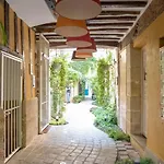 Les Patios Du Marais 1 Lägenhet