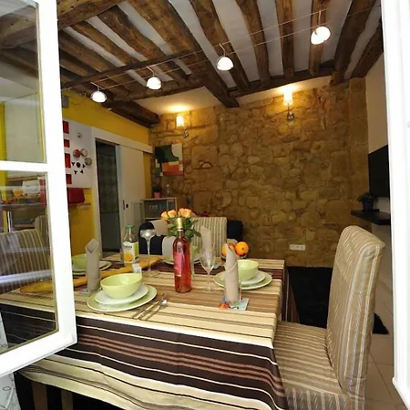 Les Patios Du Marais 1 * Париж