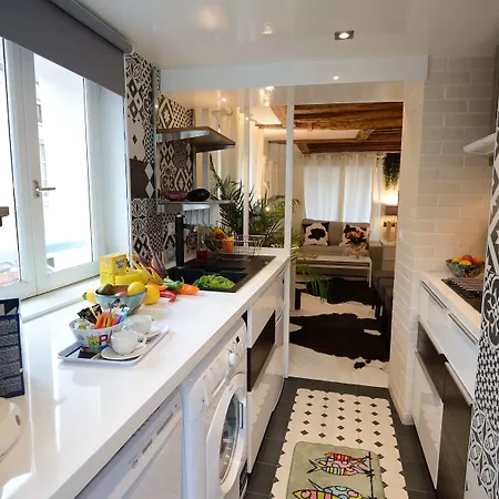 Les Patios Du Marais 1