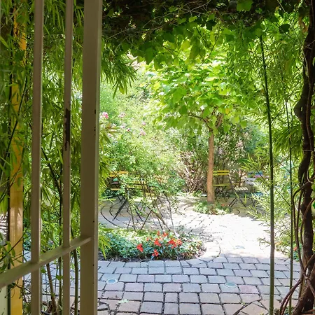 Les Patios Du Marais 1