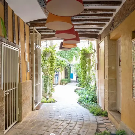 Les Patios Du Marais 1 Appartamento