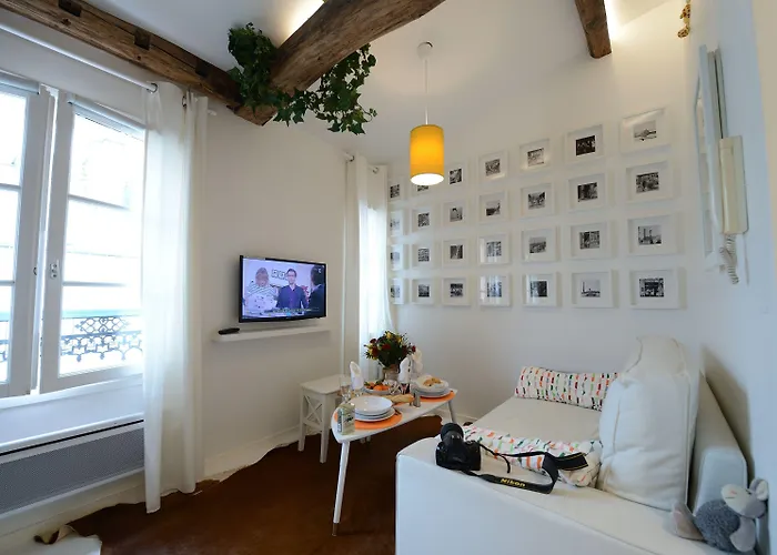 Les Patios Du Marais 1 Apartment *