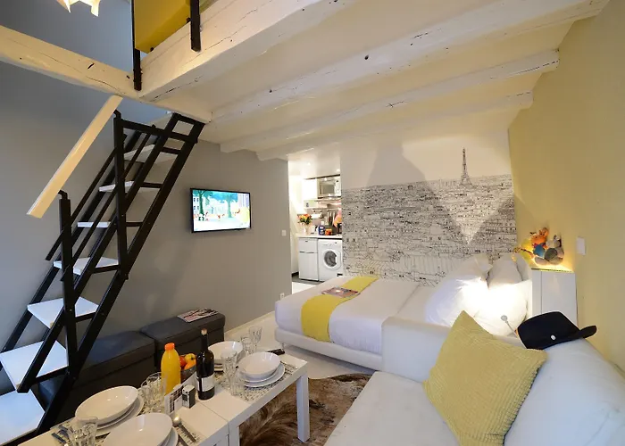 Les Patios Du Marais 1