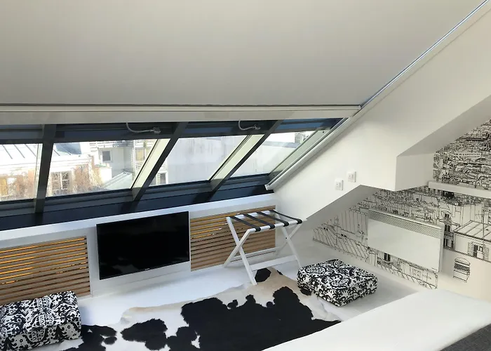 Les Patios Du Marais 1 *