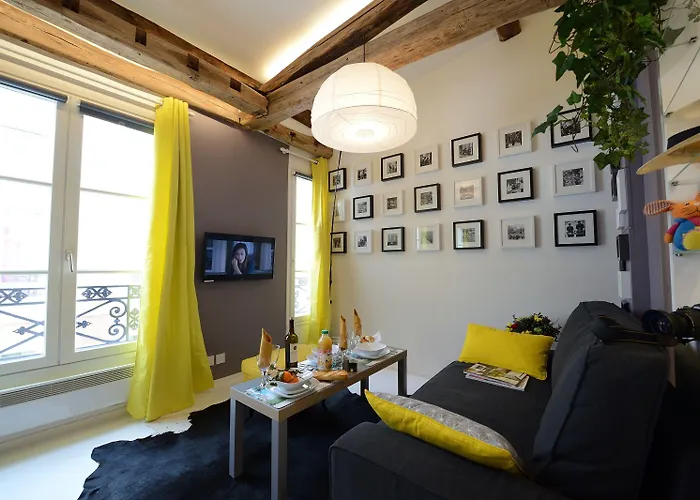 Lägenhet Les Patios Du Marais 1