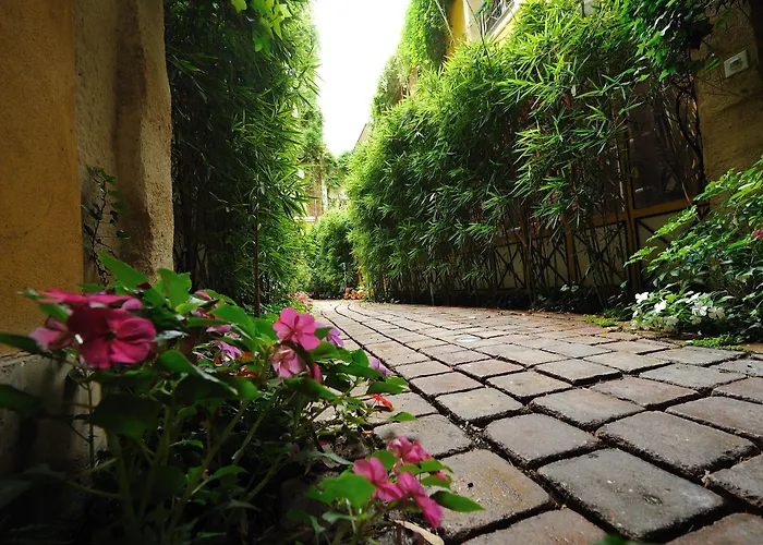 Les Patios Du Marais 1 Lägenhet *